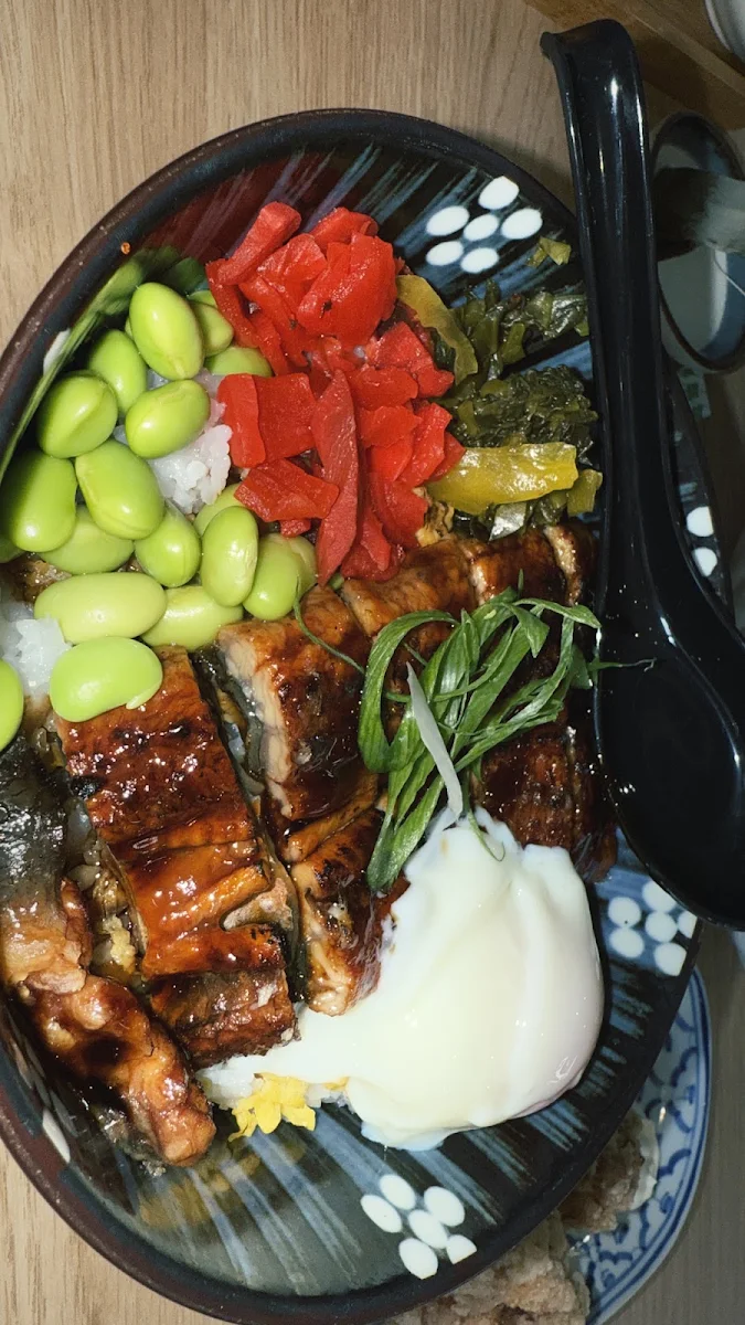 Unadon, tatsu japanese cuisine