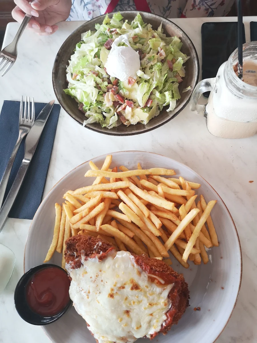 Served with Shoestring Fries