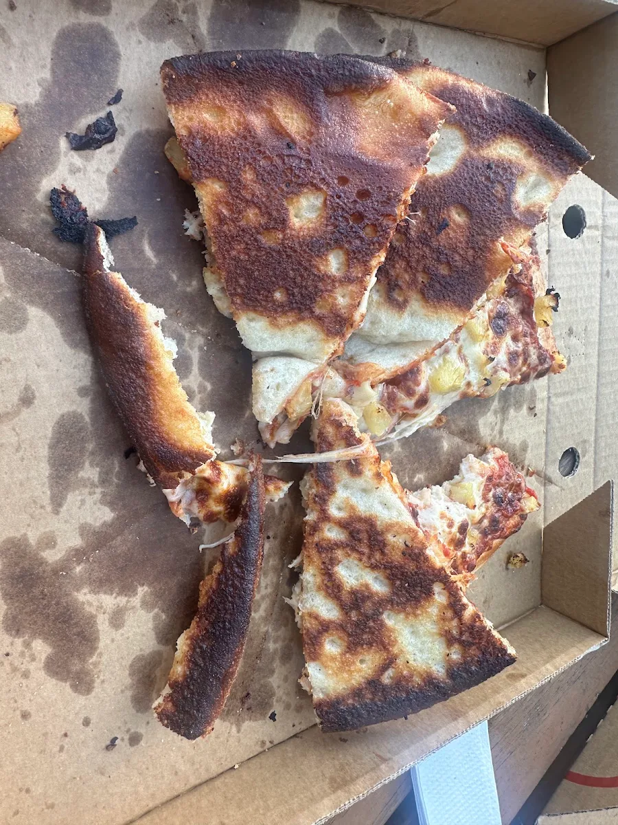 Highlights, Burnsies Pizza