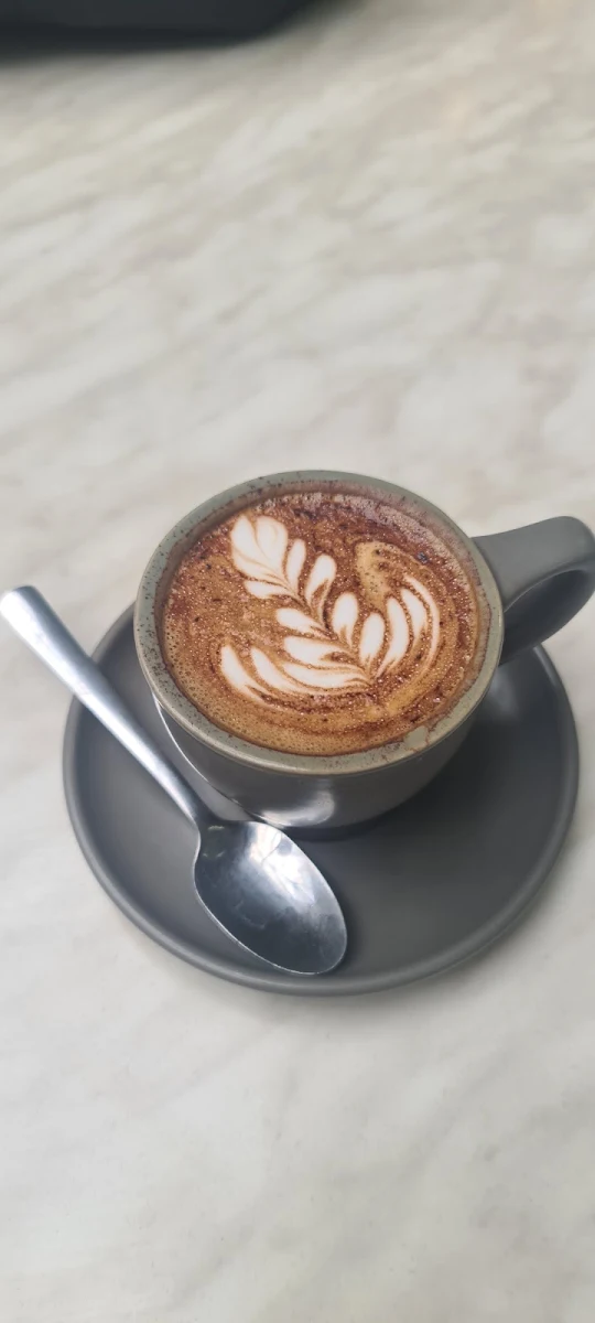 Cappuccino, Ariel's Warrawong