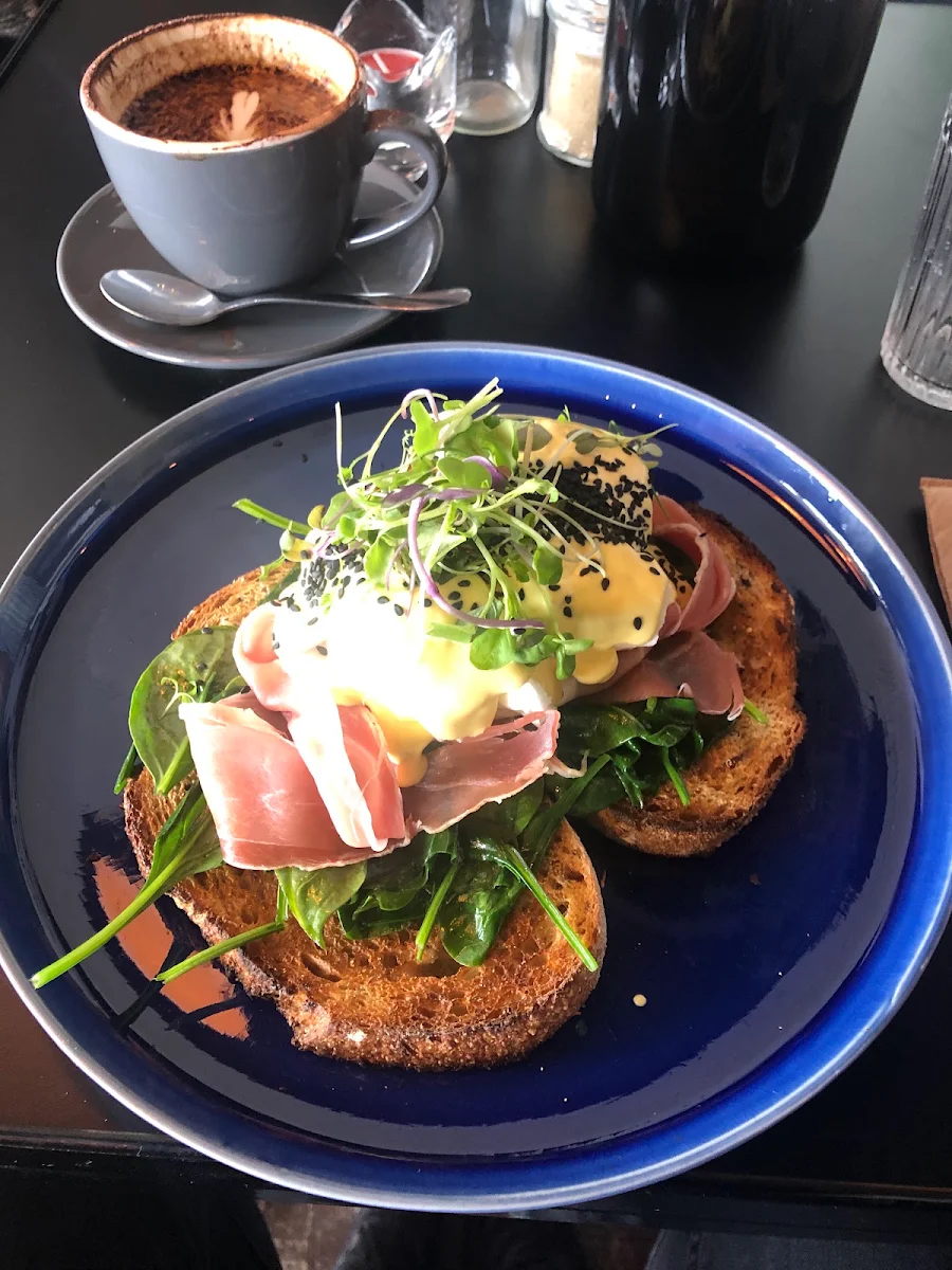 Highlights, Vietnamese Rolls & Roasts