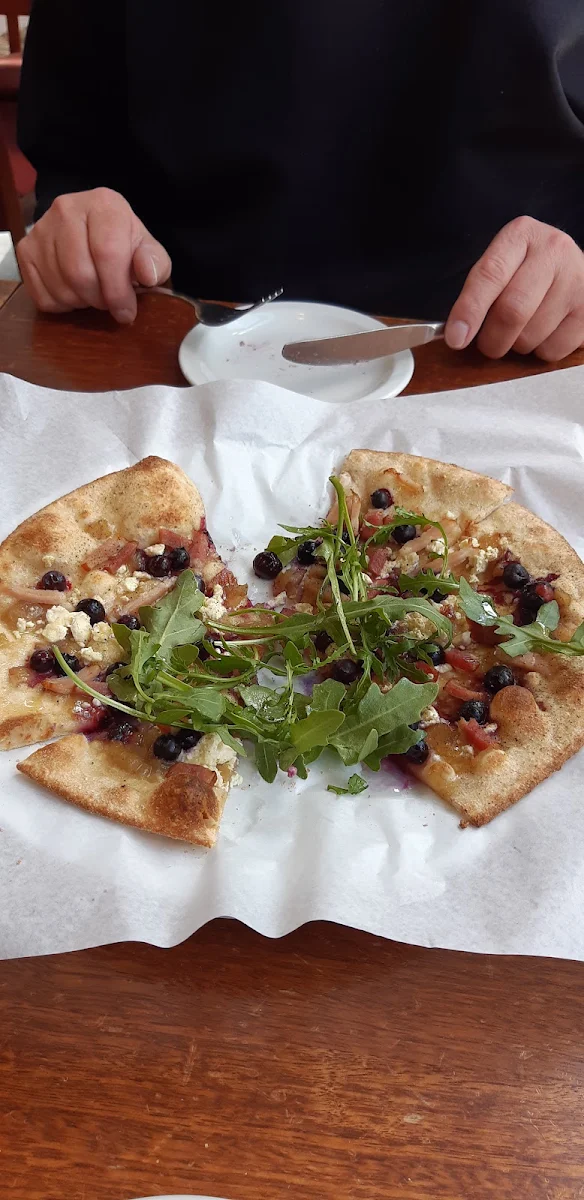 Highlights, Mount Buninyong Winery