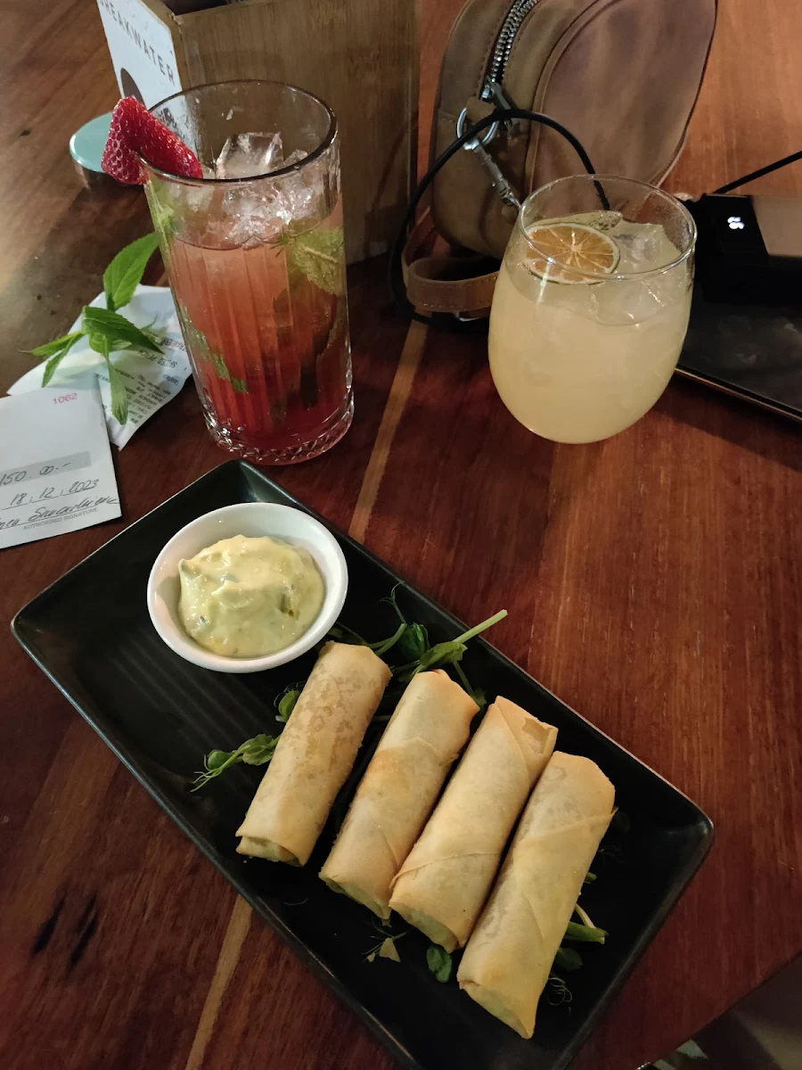 Cheeseburger Spring Rolls, The Breakwater