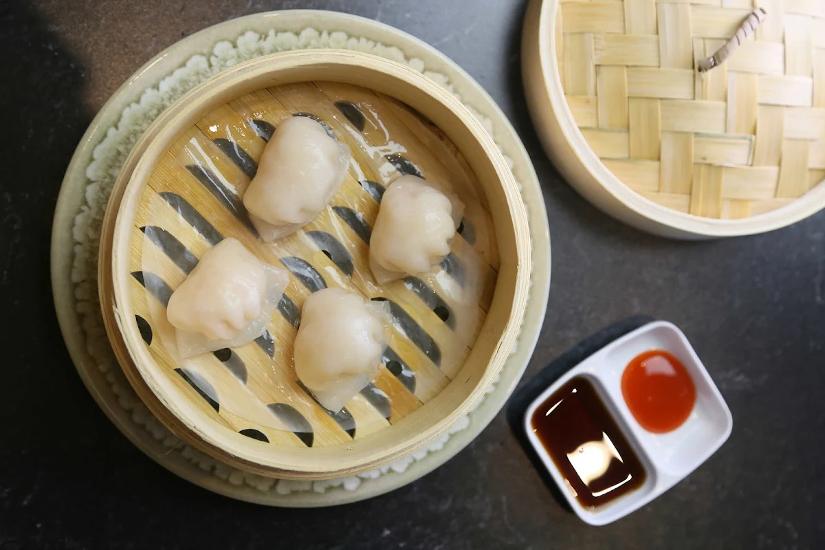 Crystal Shrimp Dumpling, Aree Thai Twist