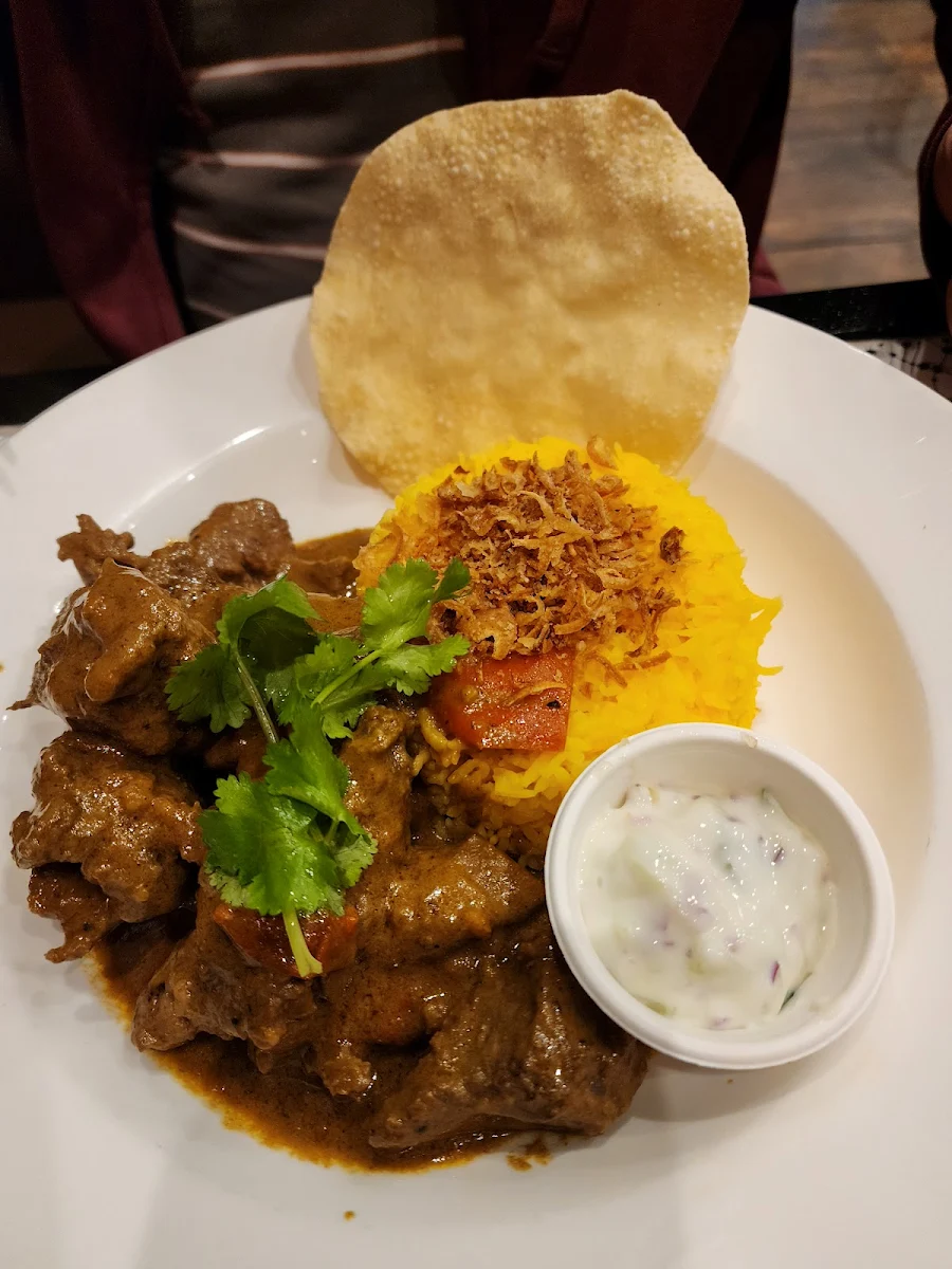 Curry Beff, The Murchison Tavern