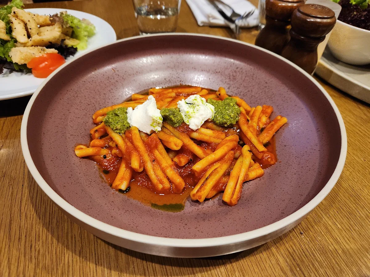 Pasta, Platform 270