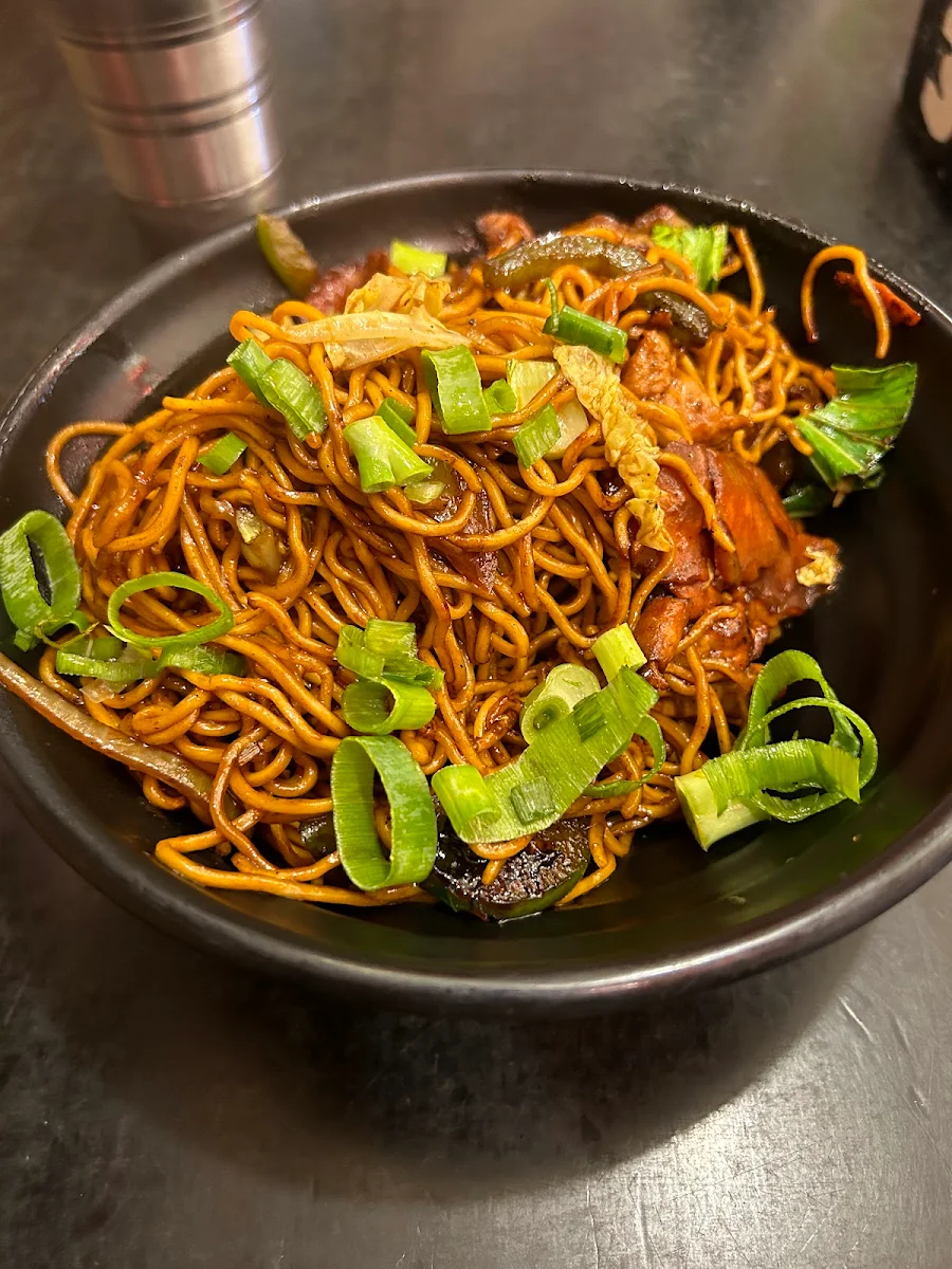 BBQ Pork with Fried Noodles