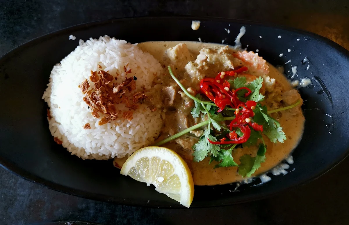 Green Chicken Curry