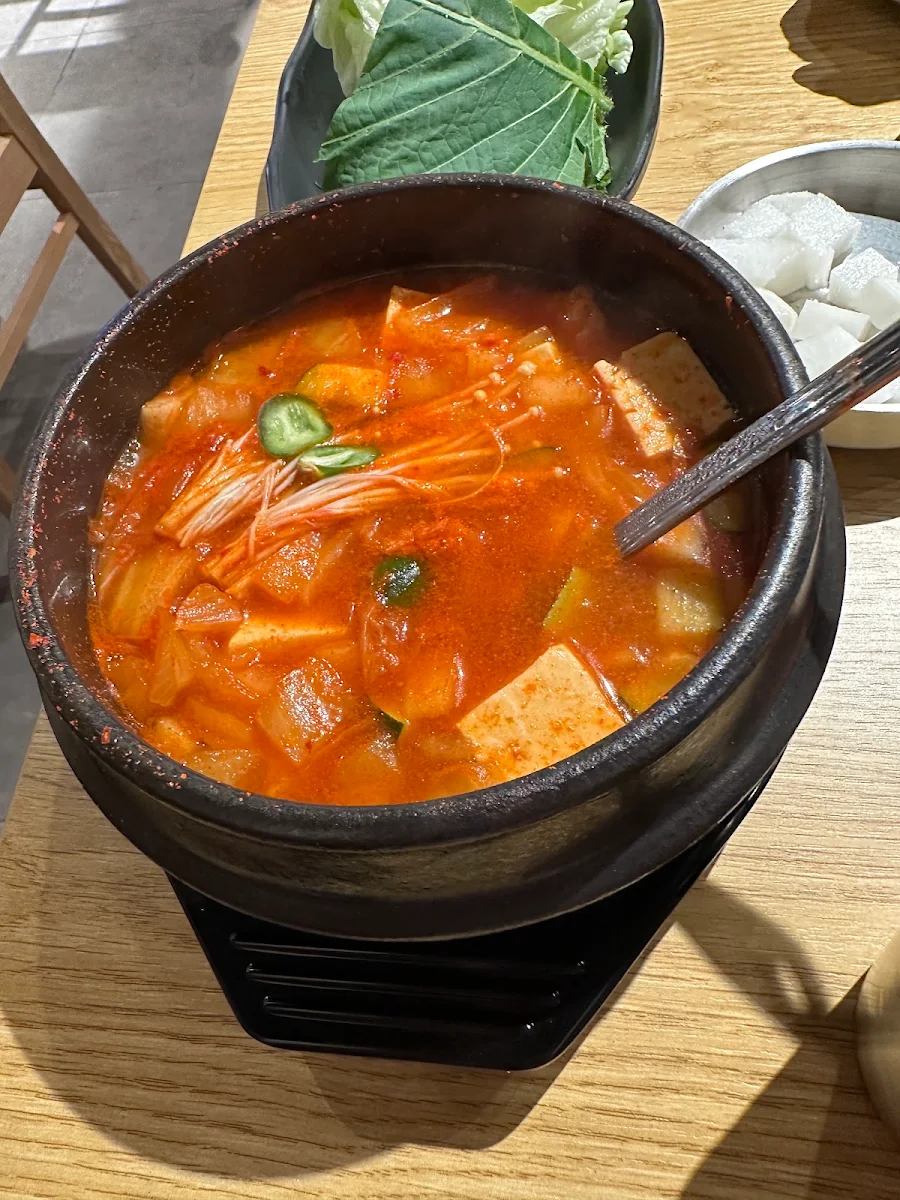 Highlights, Chingu Korean BBQ Springvale