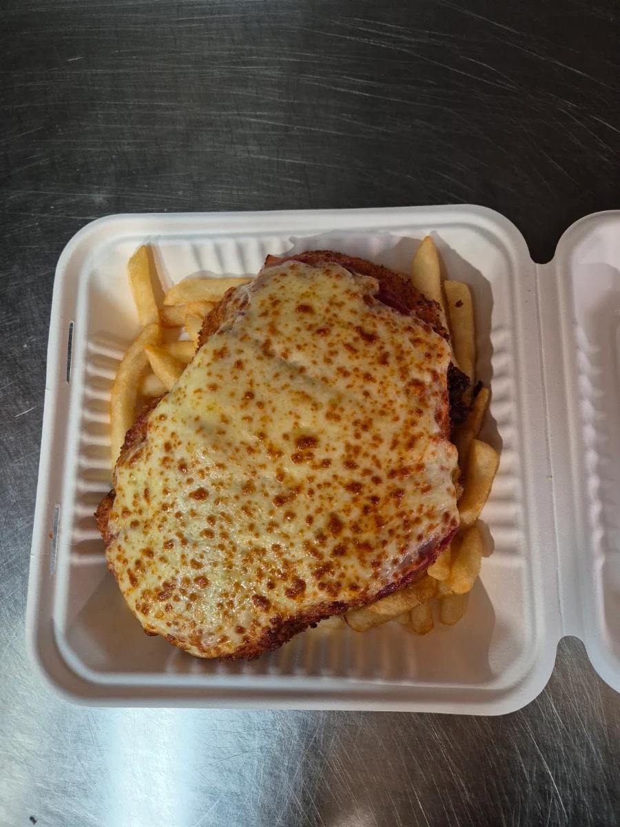 Parma & Chips, Sanctuary Park Pizza Restaurant
