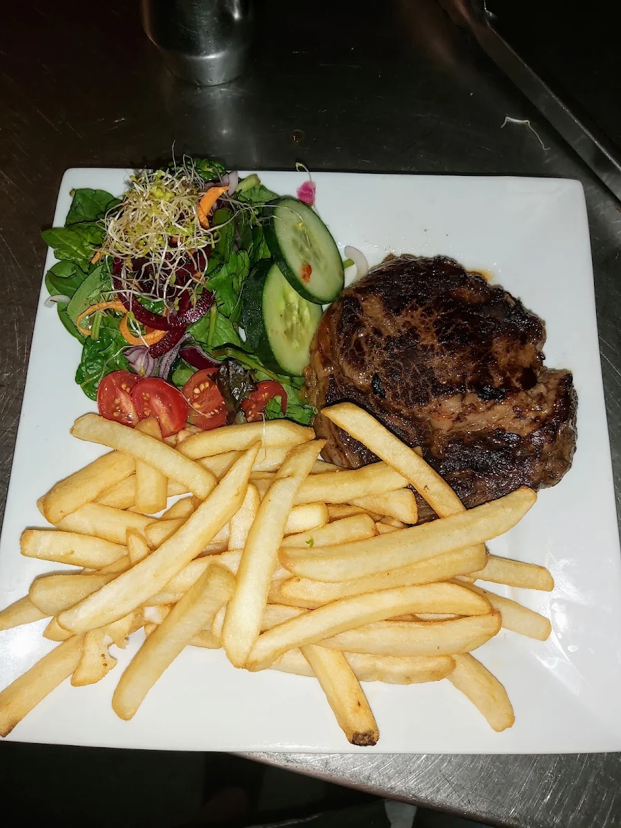 Highlights, Greenmount Hotel
