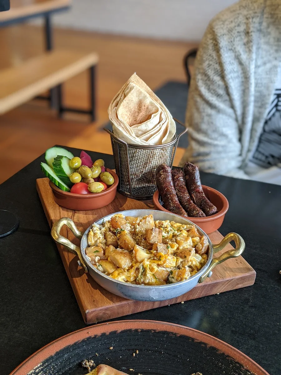 Scrambled Eggs with Potato and Herbs