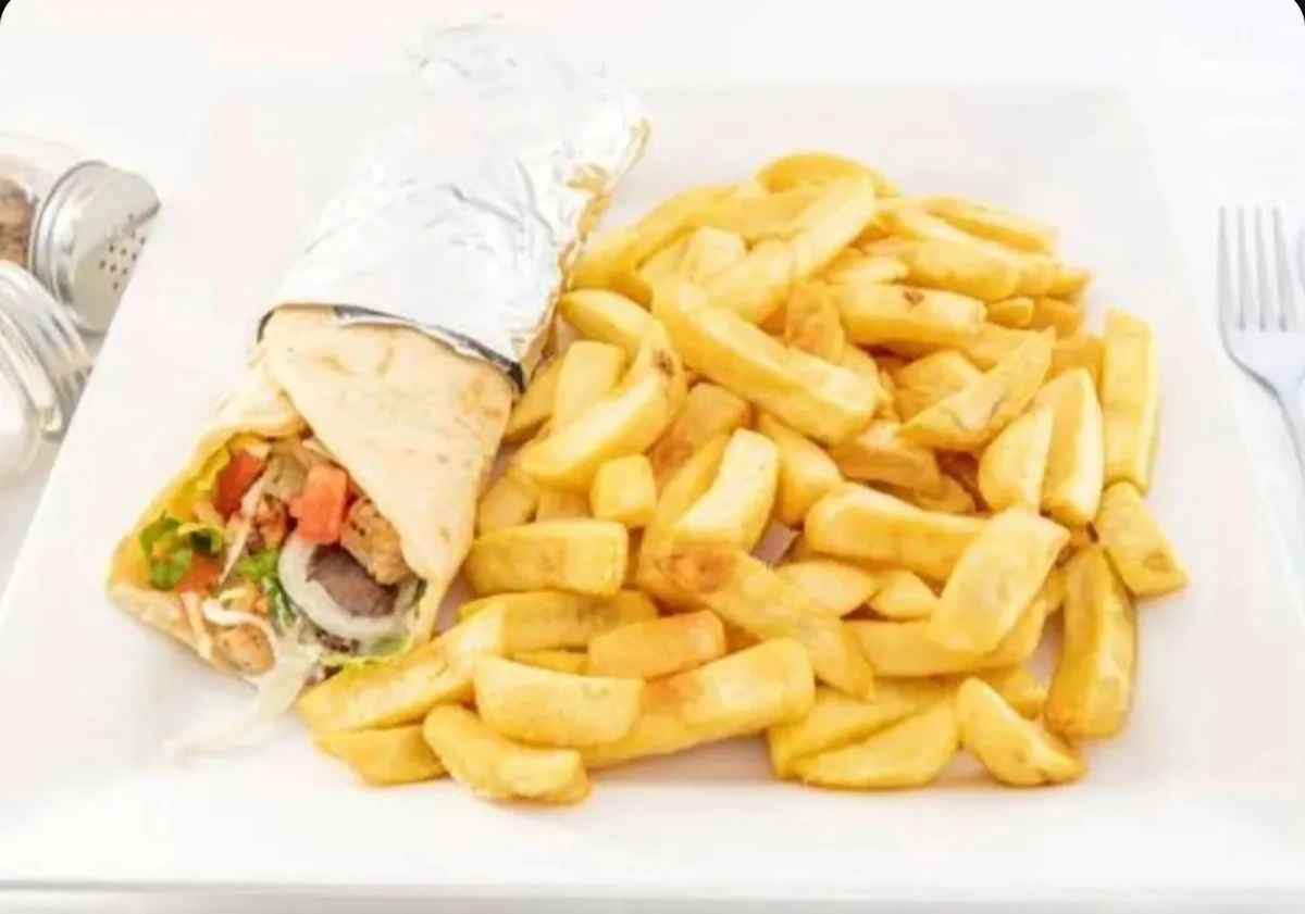 Highlights, Brookfield Convenience & Takeaway