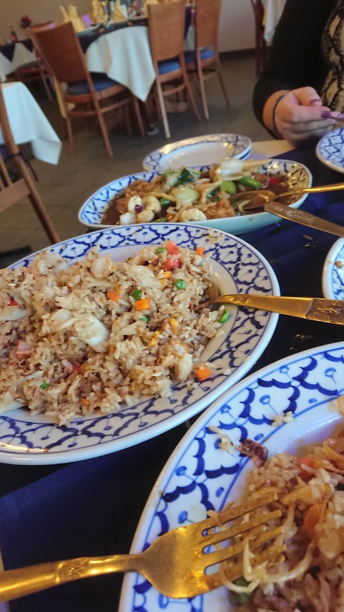 Fried Rice with Crab Meat and Seafood Extender