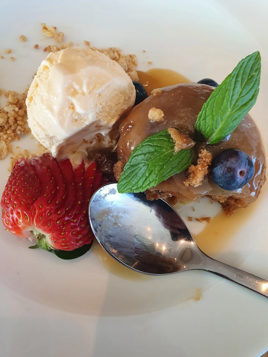 Sticky Date Pudding, City View Café