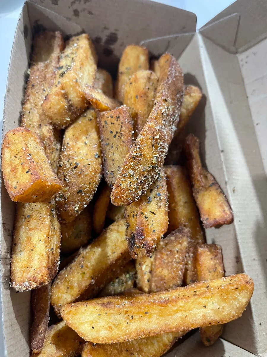 X Large Fat Chips, Smokin Joe's Pizza & Grill Wollert