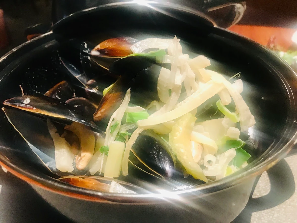 Highlights, Chatswood Hotel