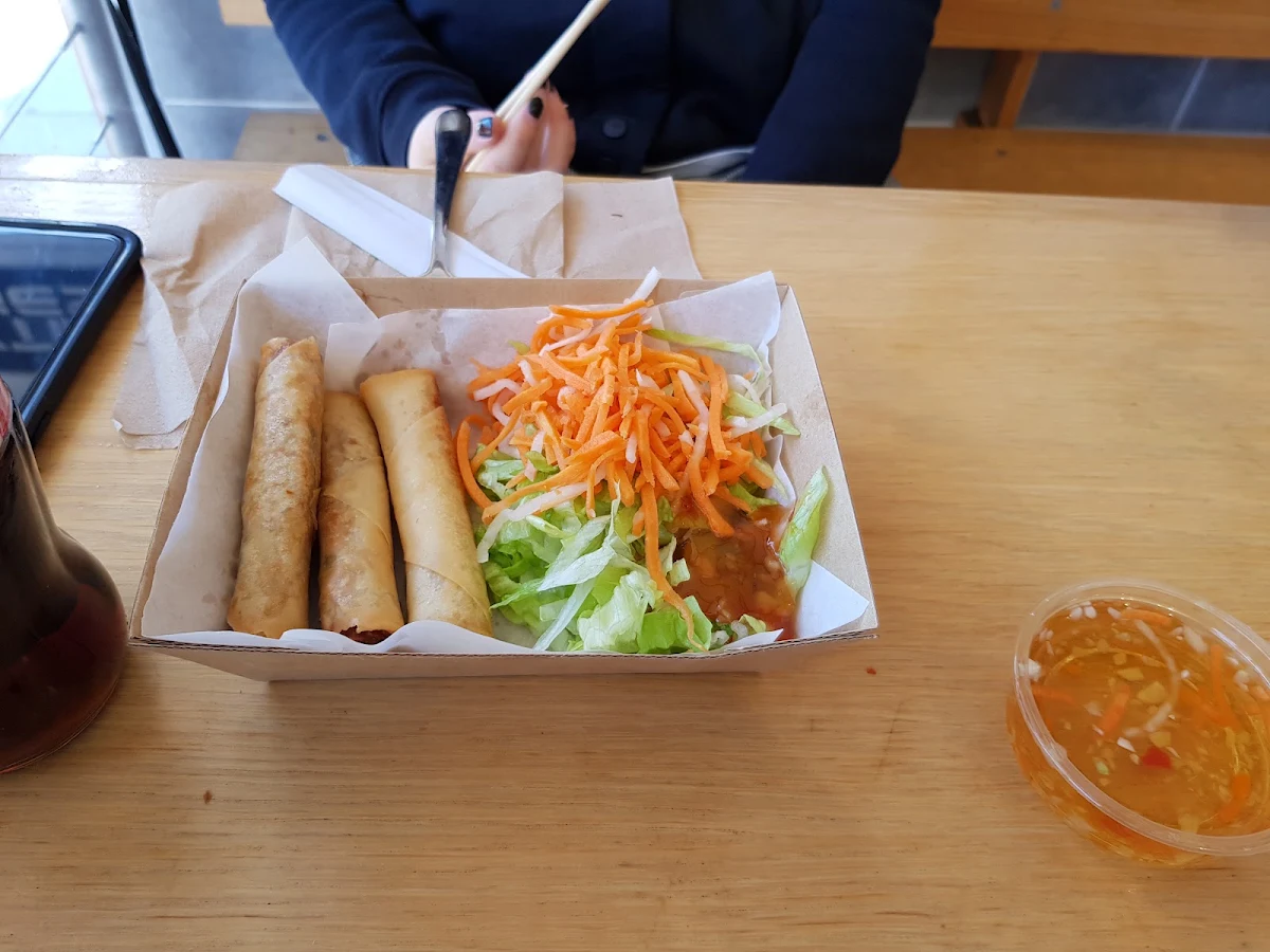 Spring Roll, Bun Me Leichhardt