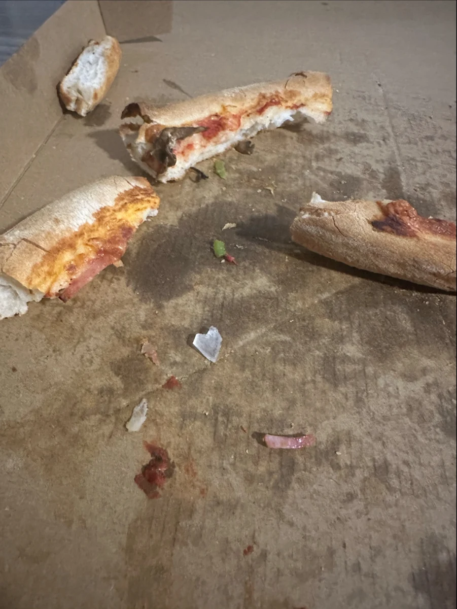 Free, Pizza Bella Roma