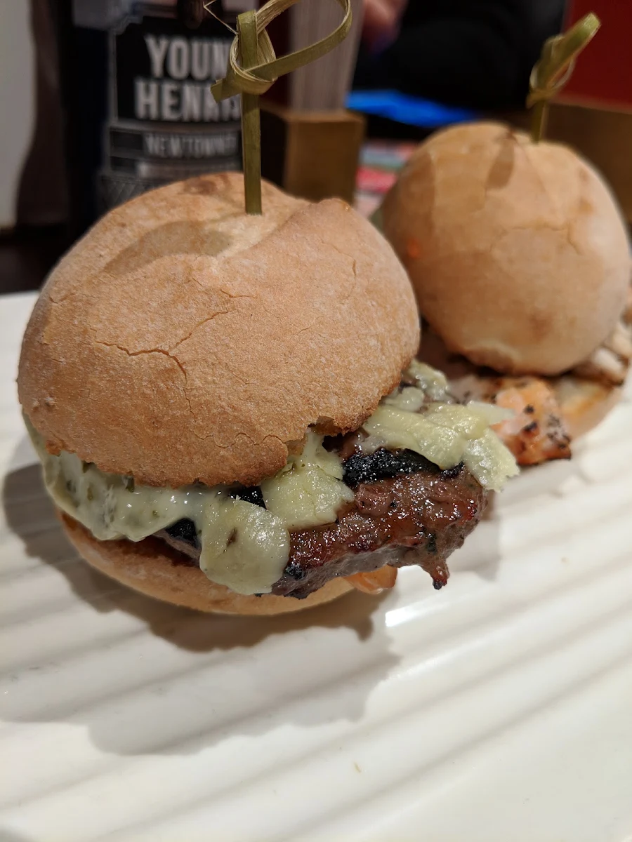 Sliders, Grill'd Burgers - Miranda