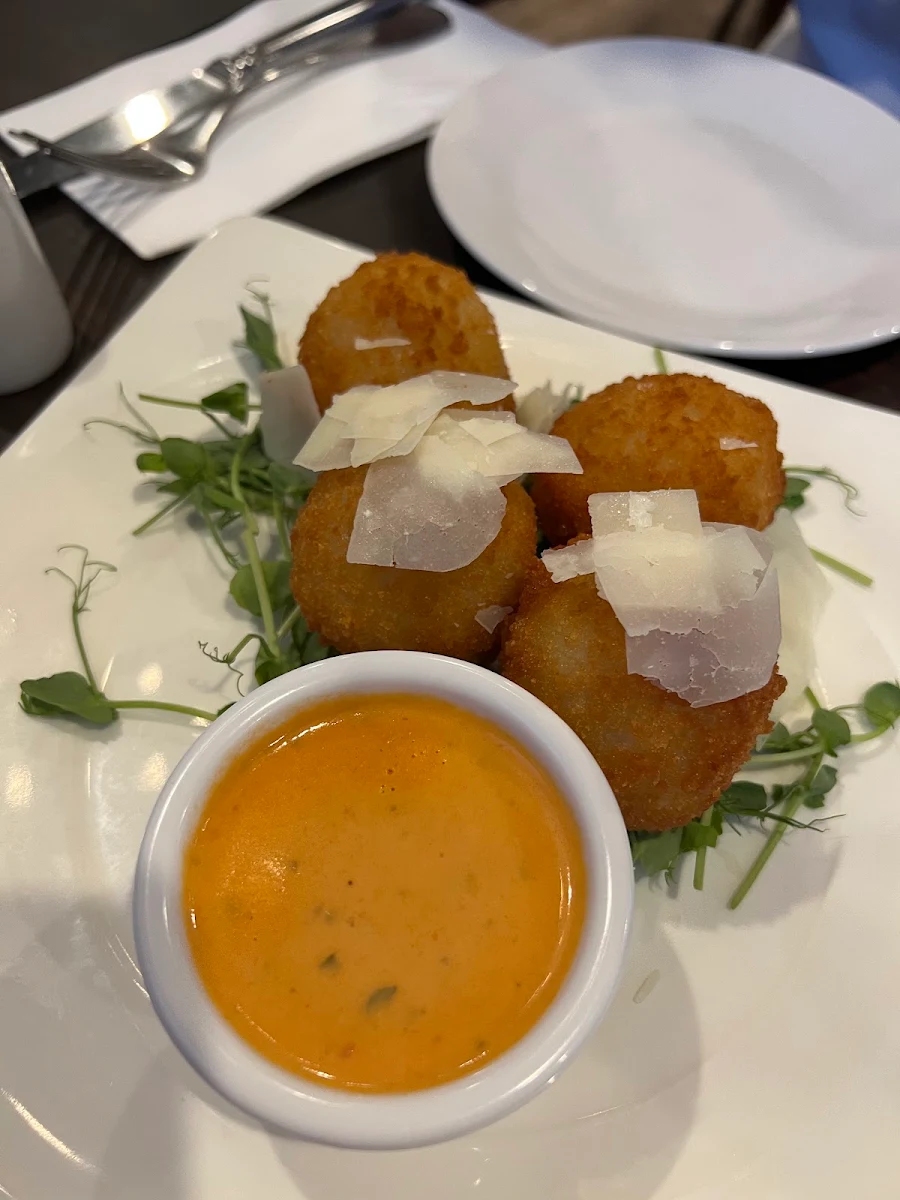 Arancini, SOMETHING ITALIAN