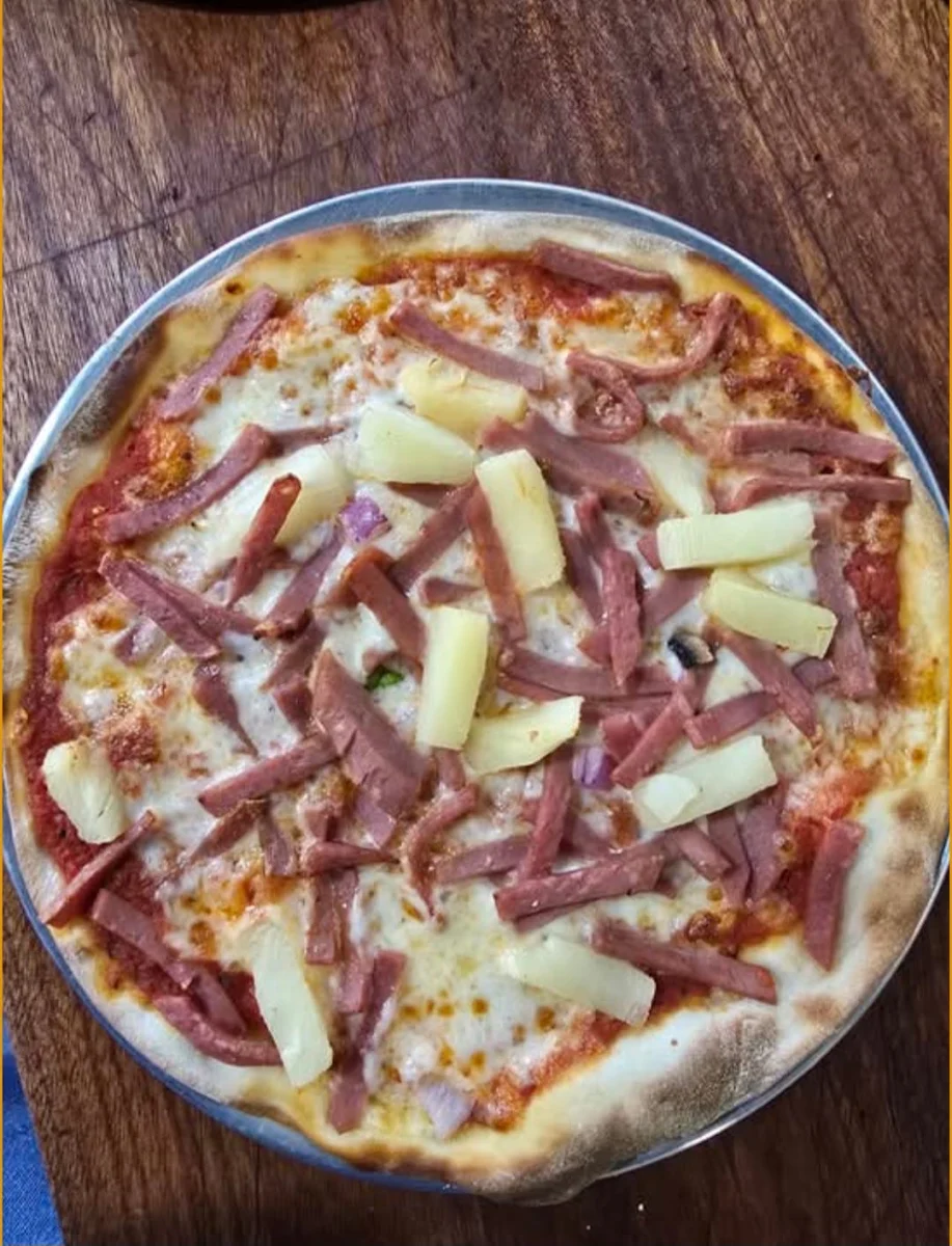Hawaiian Pizza