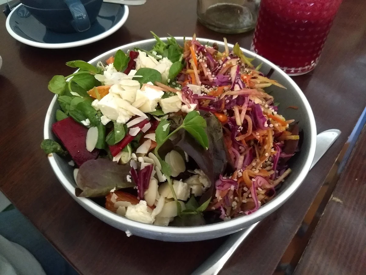 Appleslaw Salad Bowl