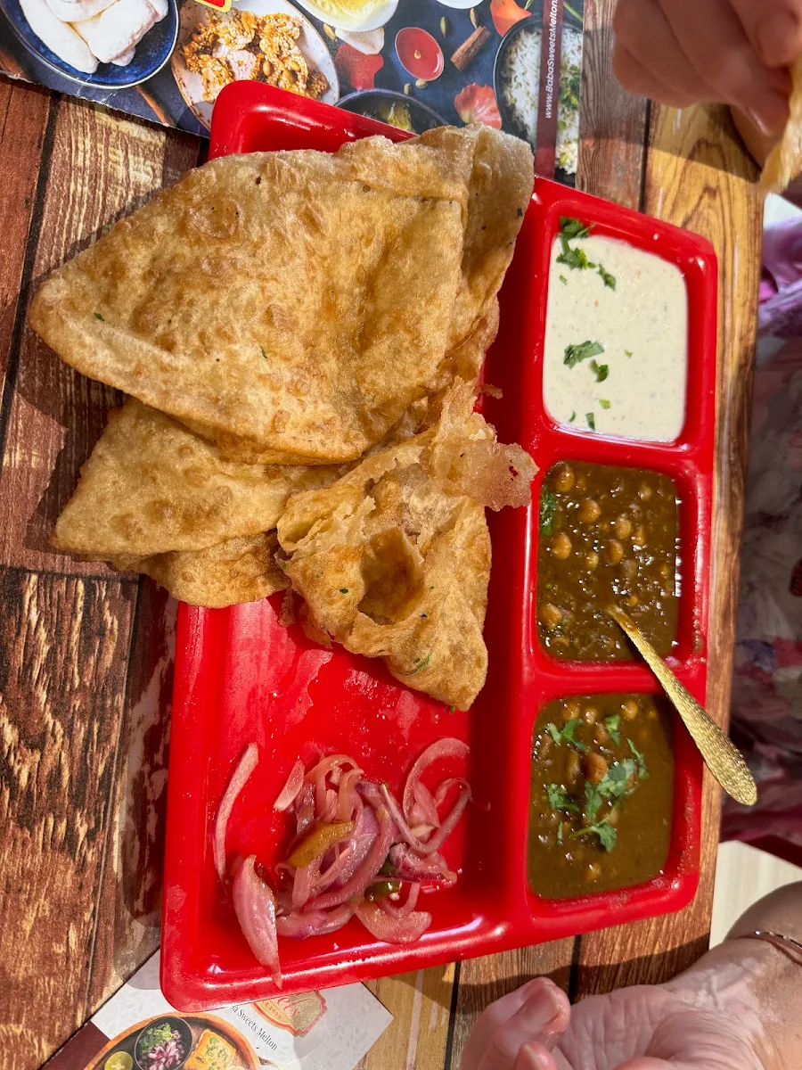 Poori Cholle