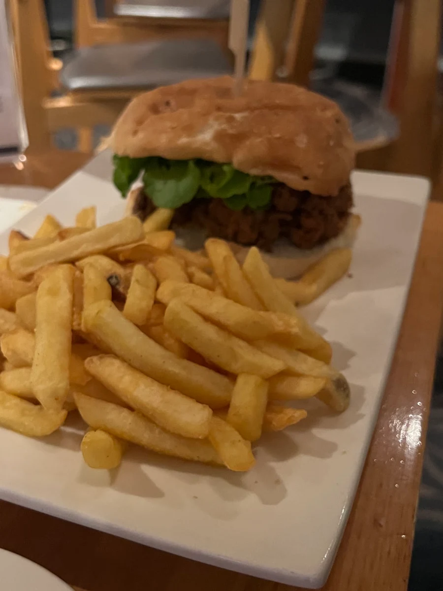 Buttermilk Fired Chicken Burger