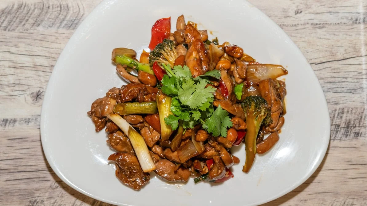 Highlights, Viet Hoa