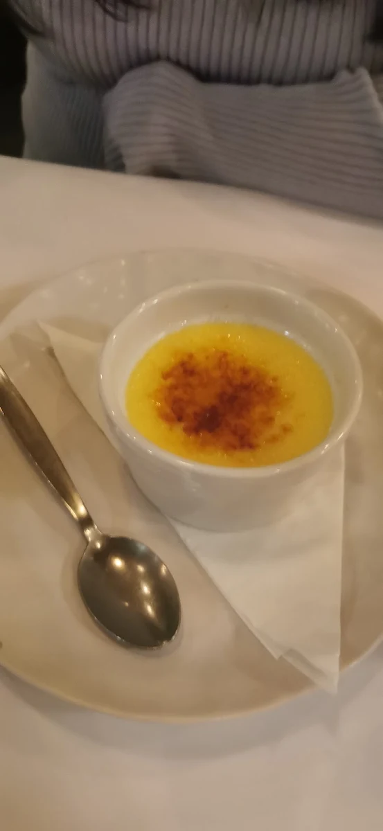 Raspberry Crème Brûlée