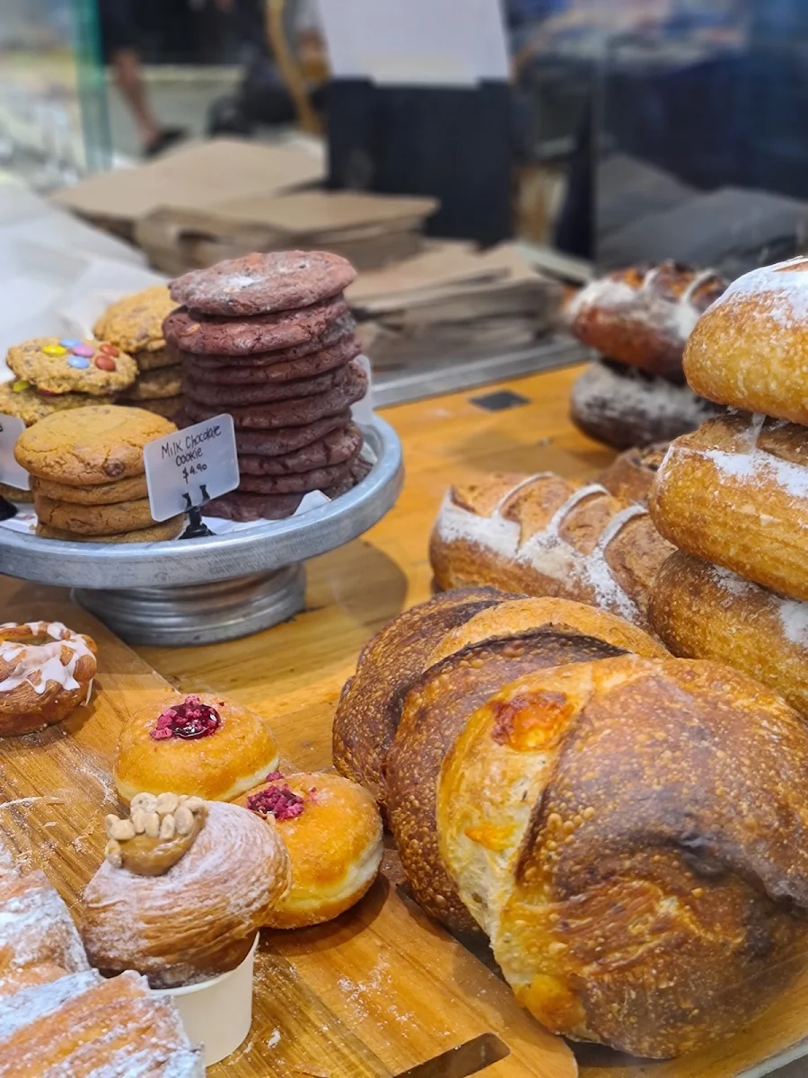 Highlights, Mrs Jones The Baker