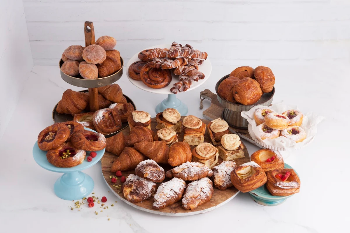 Highlights, Mrs Jones The Baker