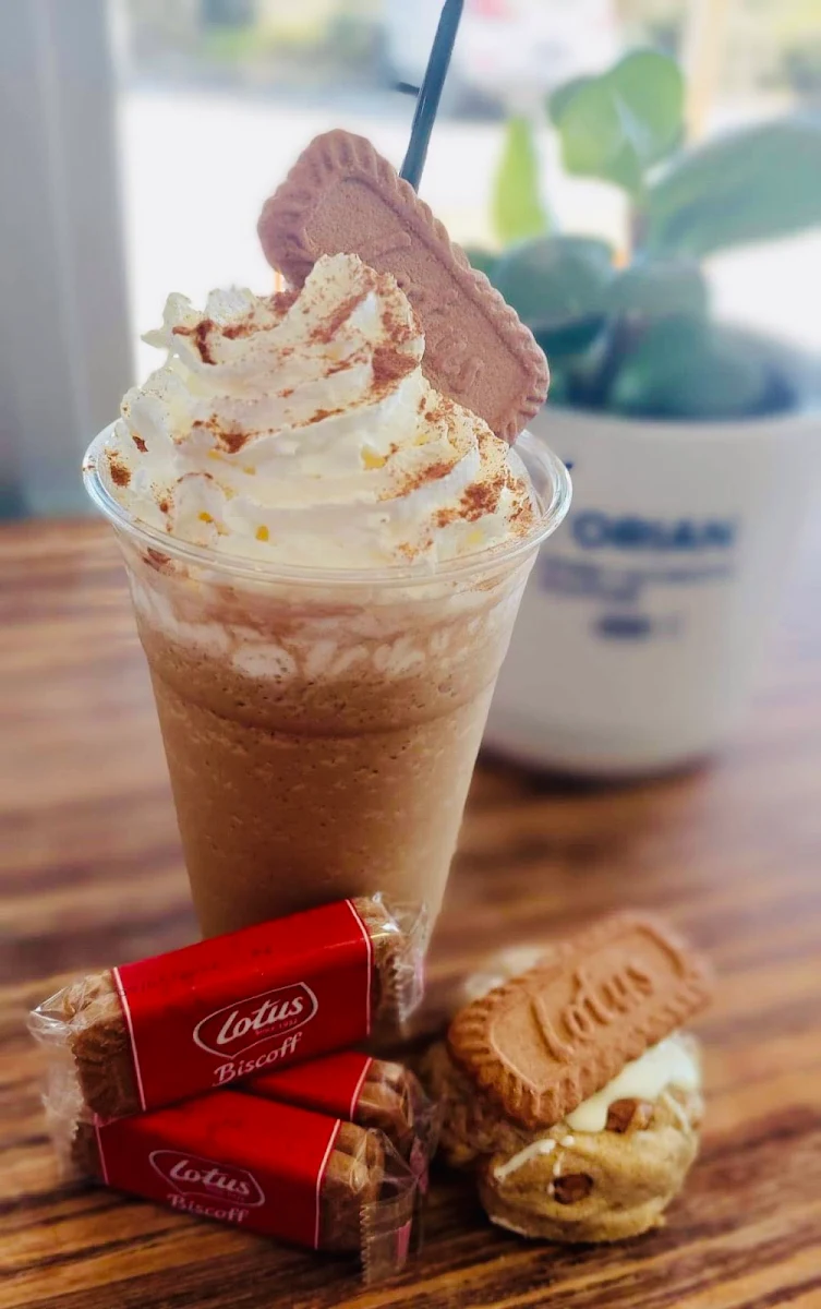Highlights, Crumbs & Co.
