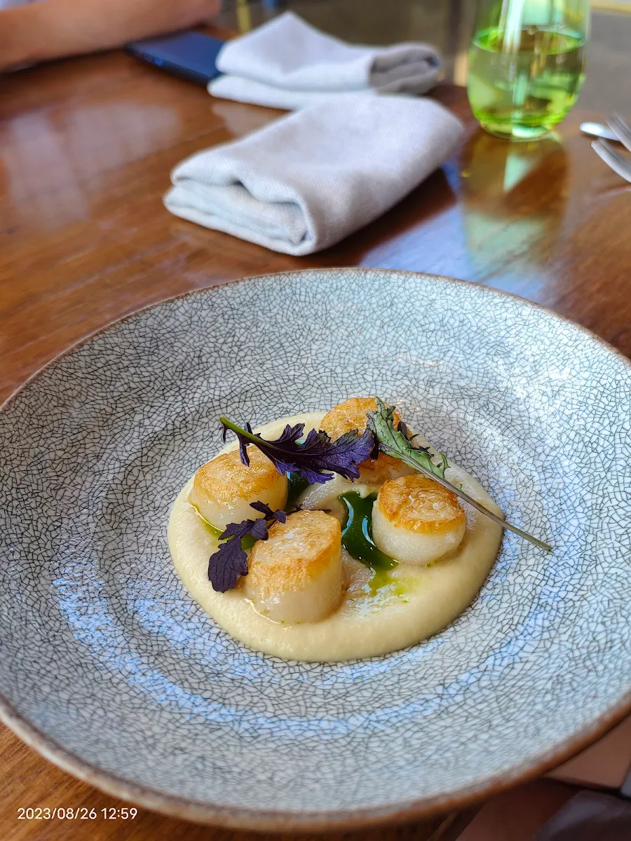Highlights, Glasshouse Restaurant