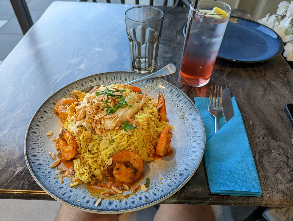 Mansaf Seafood, Lazeez Lebanese Cuisine