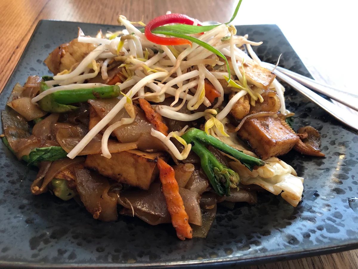 Highlights, enTHAIced Thai Restaurant
