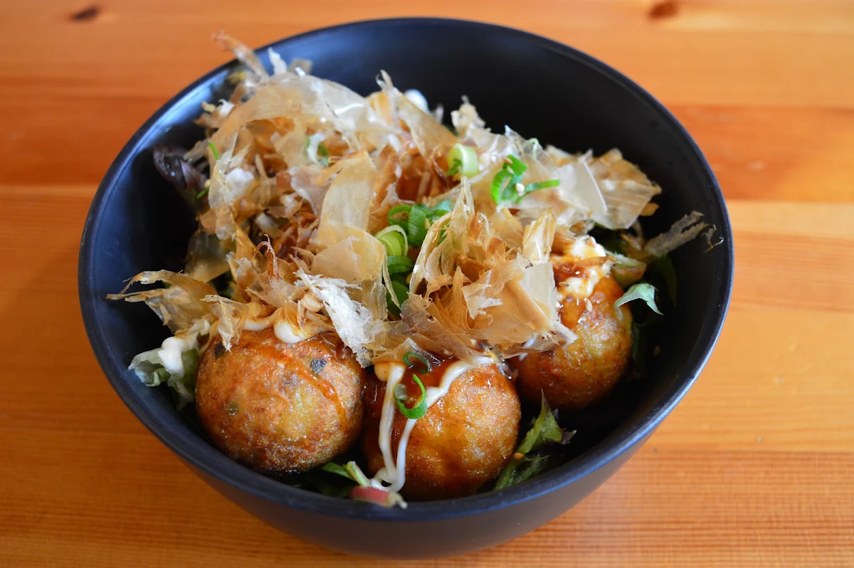 Highlights, Kareela Tanoshii sushi Bar