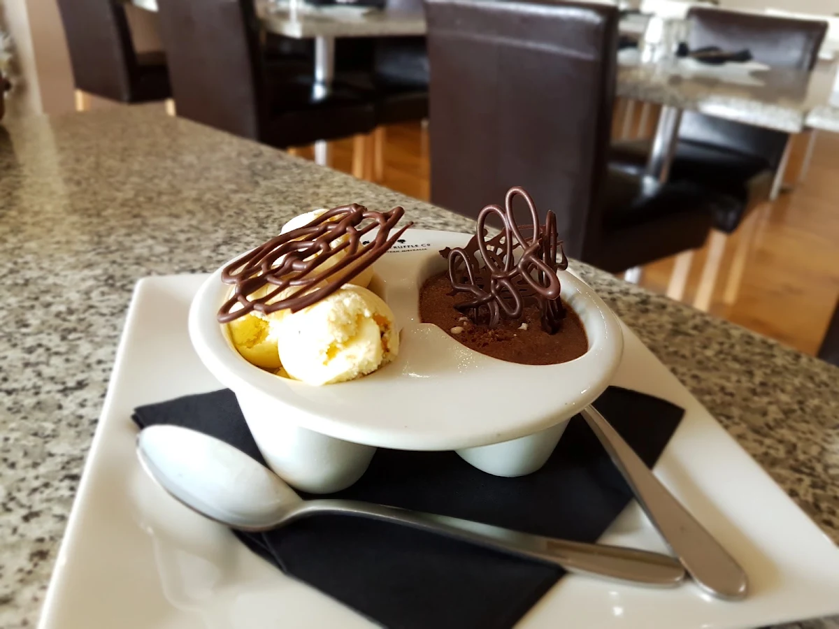 Highlights, Truffle Hill