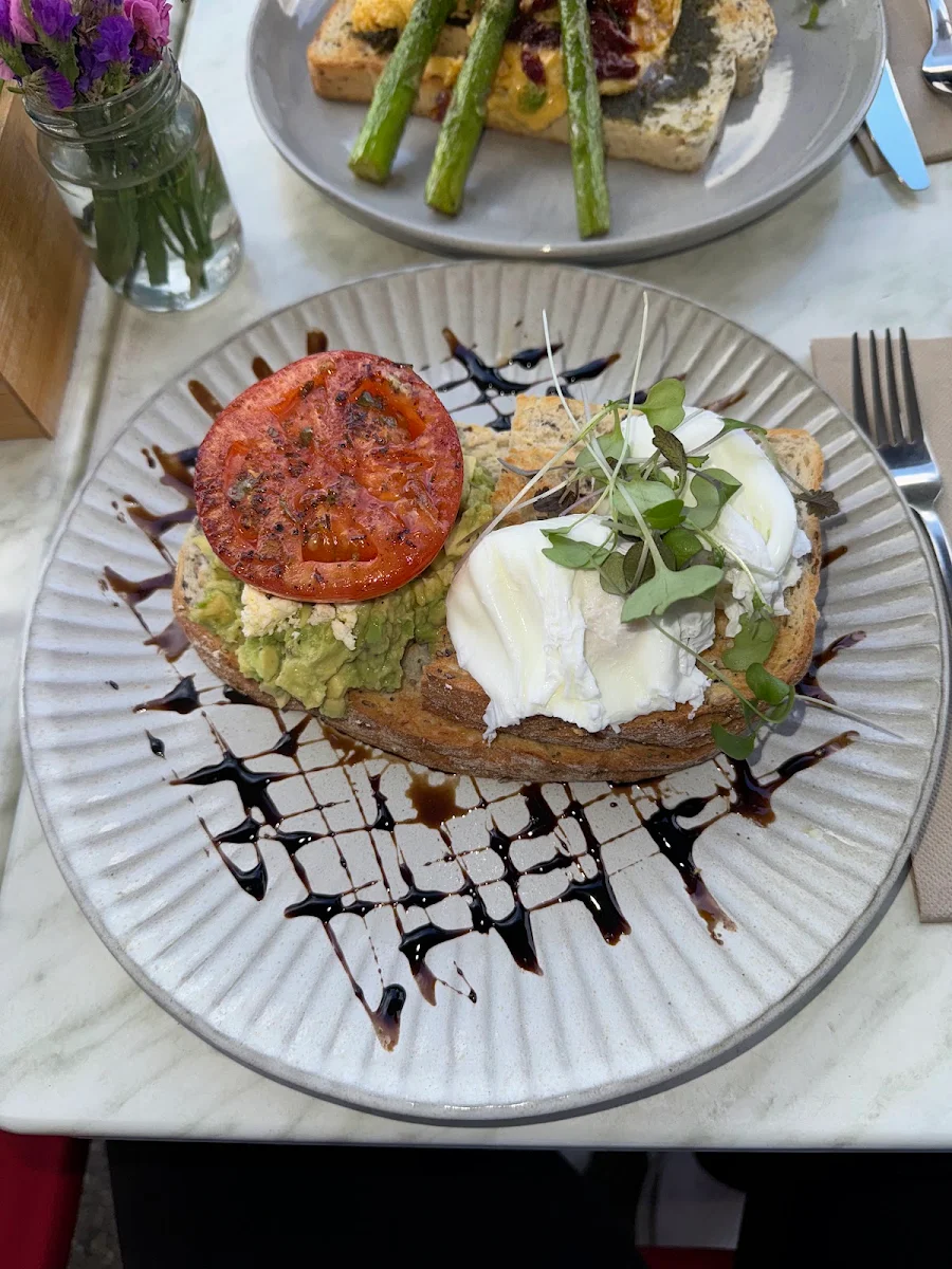 Smashed Avocado, The Jolimont Cafe