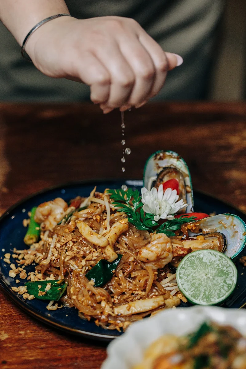 Highlights, Benjamas Thai