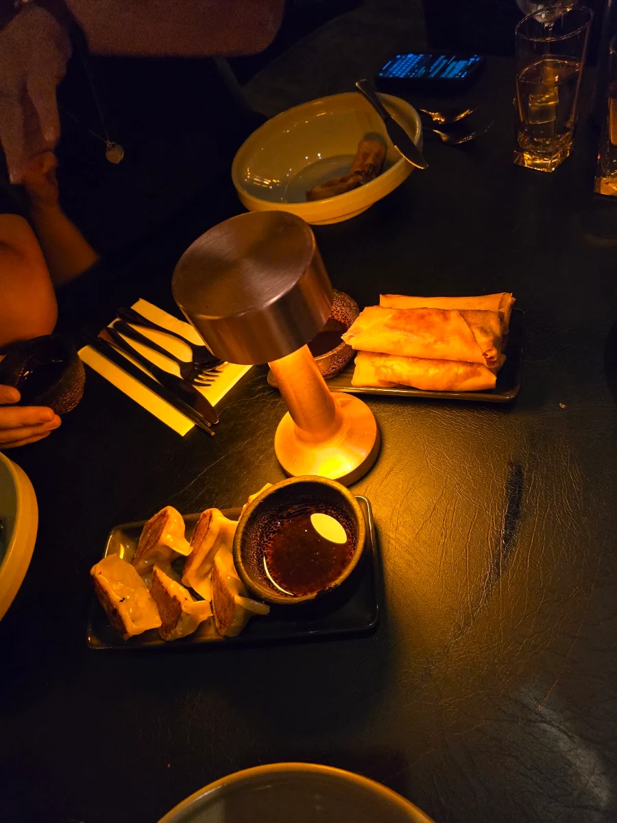 Spring Roll, Shanghai Club Restaurant & Cocktail Bar