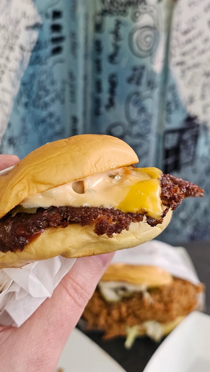 Cheeseburger, College Dropout Burgers (Ivanhoe)