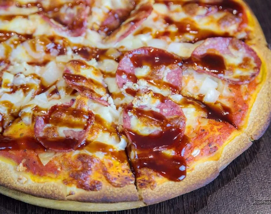 Highlights, Darch Pizza House
