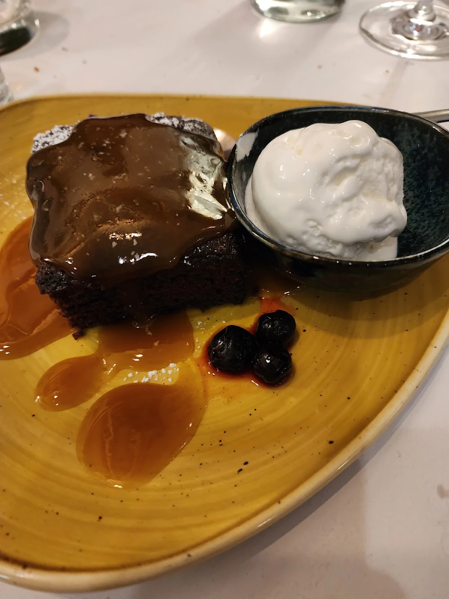 Sticky Date Pudding