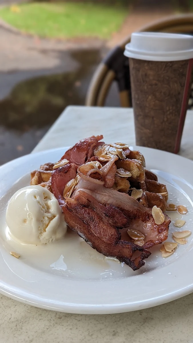 Waffles, 95 Mary Street