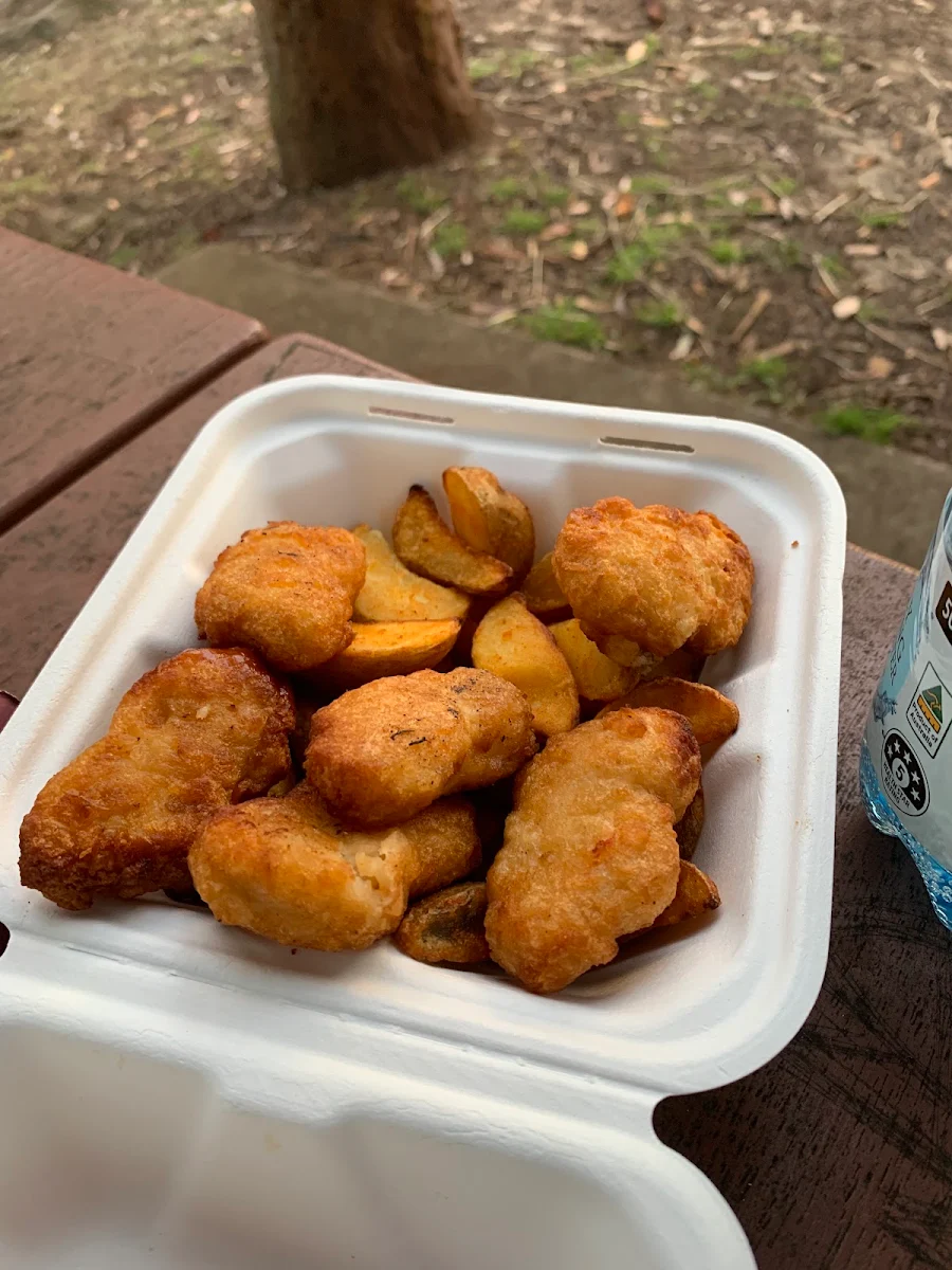 Chicken Nuggets, Michaelangelo's Pizzeria