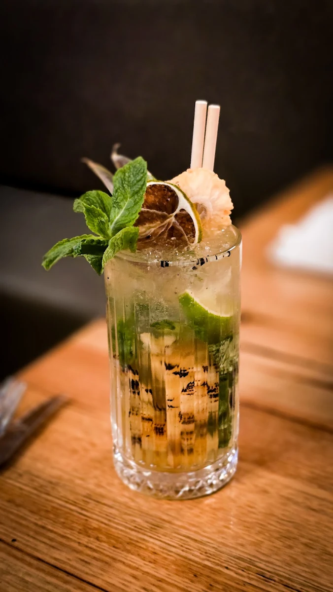 Charred Pineapple Mojito