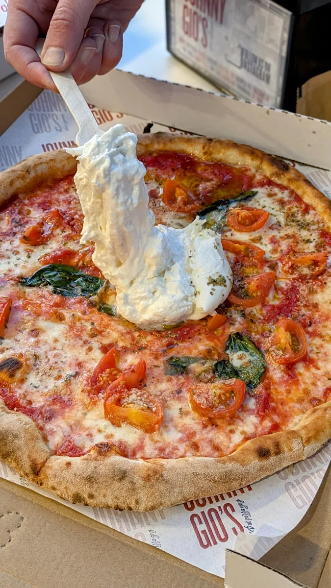 Highlights, Johnny Gio's Pizza Dee Why