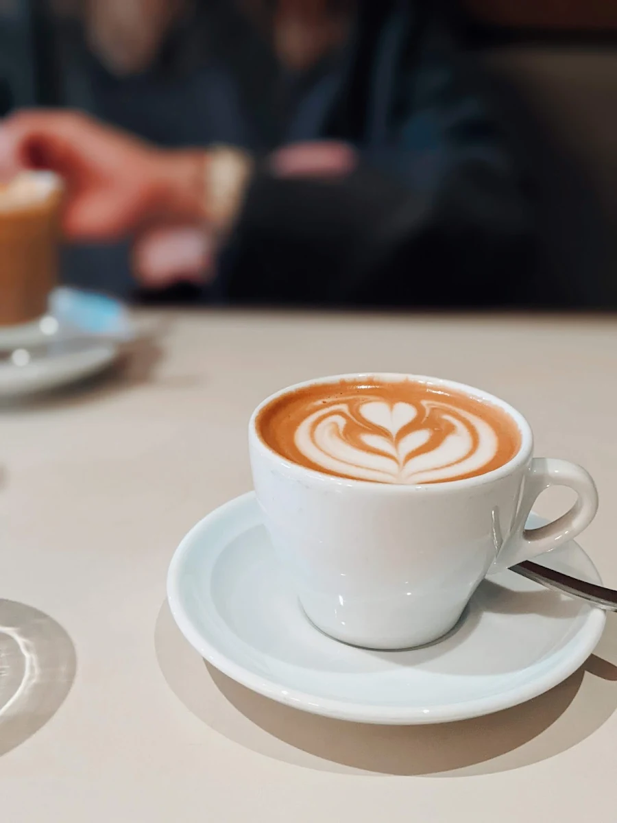Oat Flat White, Greta